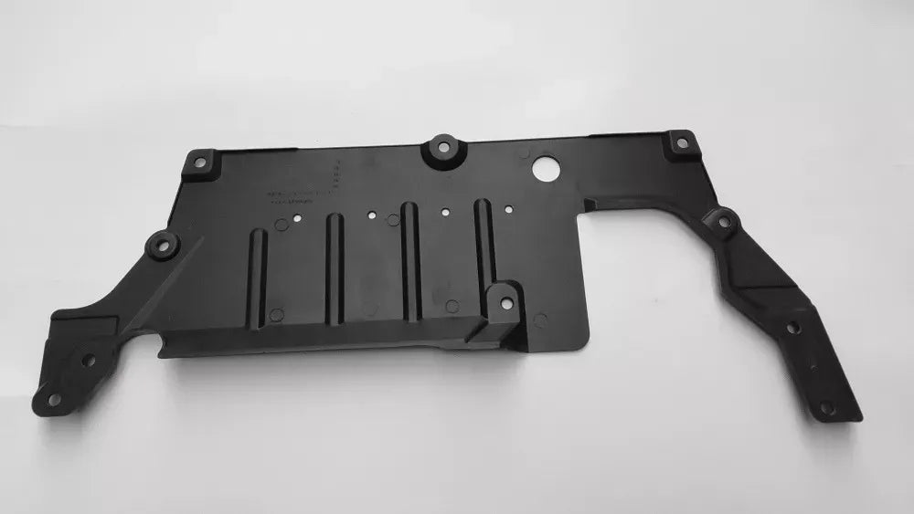 Tolva Central Trasera Motor Para Lancer Mitsubishi